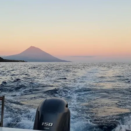 Retiro Dos Reis * Horta (Azores)